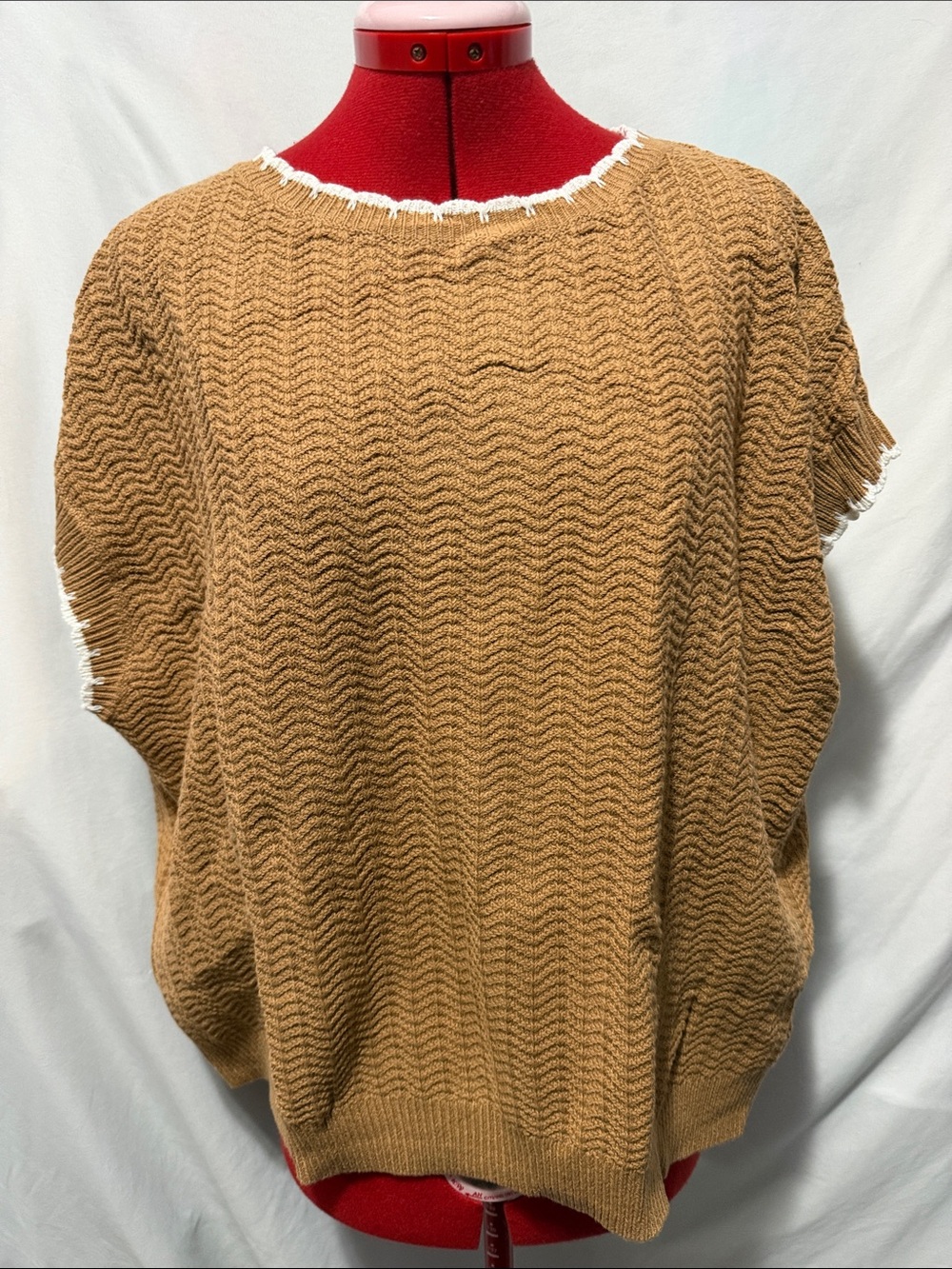 Women's Tan Short-Sleeve Knit Sweater Top